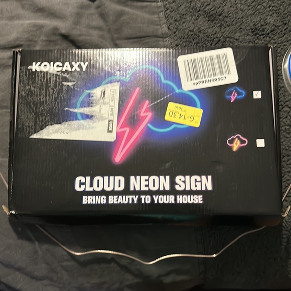 Cloud Neon Sign - Picture 2 of 3